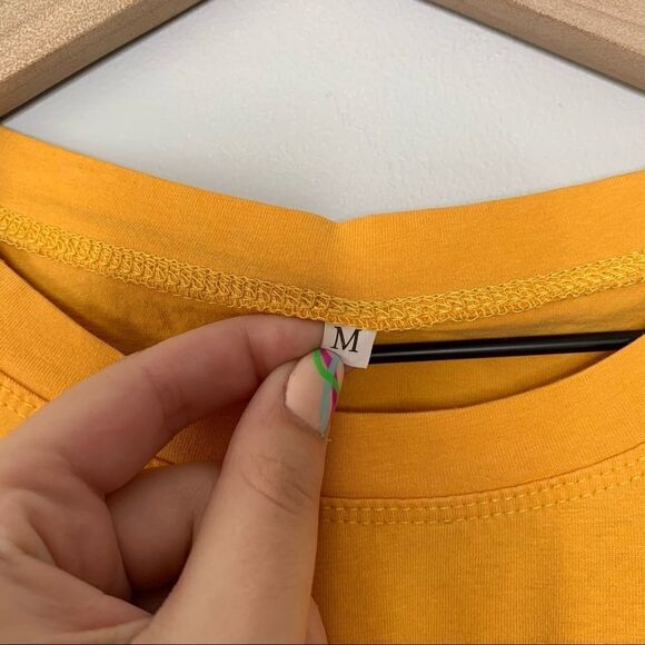 Shein California Dreams Graphic Tee - Picture 3 of 5